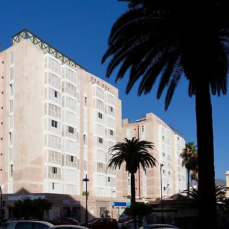 Live Cruz Center * Santa Cruz de Tenerife